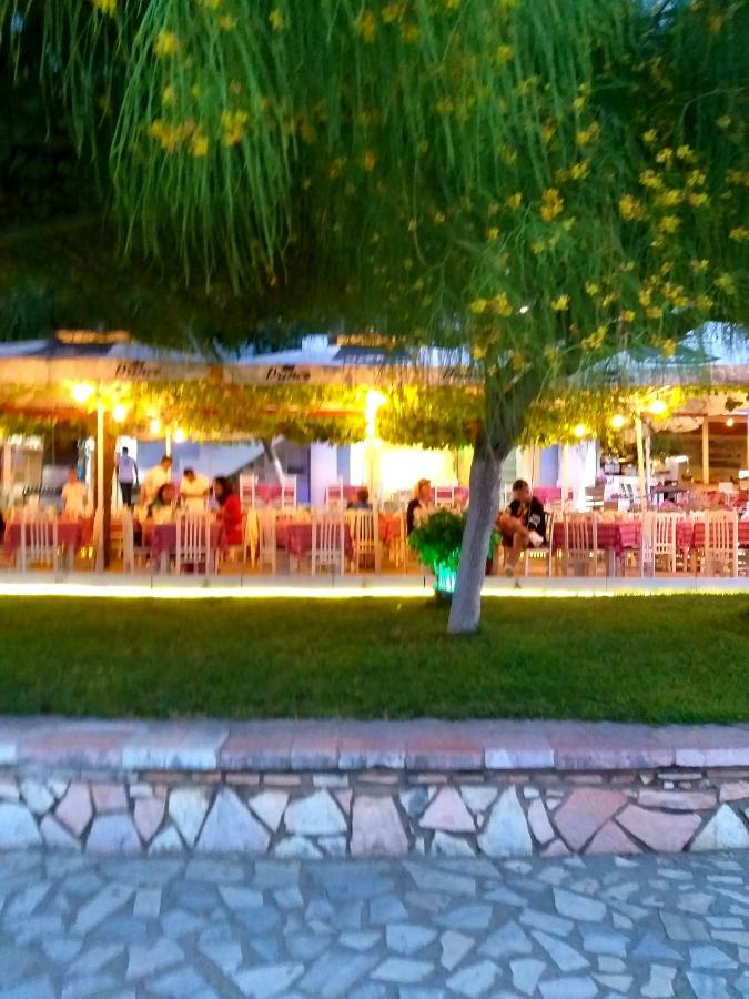 Iraa'S Apartment Saranda Zewnętrze zdjęcie